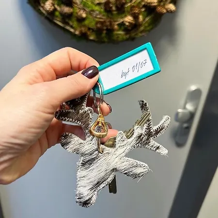 U Jelena - Rodinný U Lesa S Garáží Apartmán